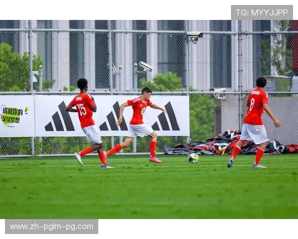 英超球队阿迪达斯：阿迪达斯与英超球队的合作与赞助历史